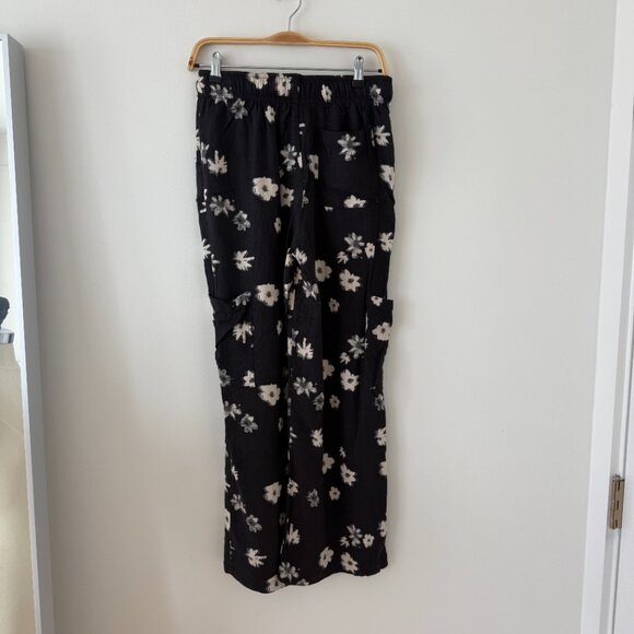 Urban Outfitters Floral Cargo Lounge Pants - Black, M - Picture 3 of 7